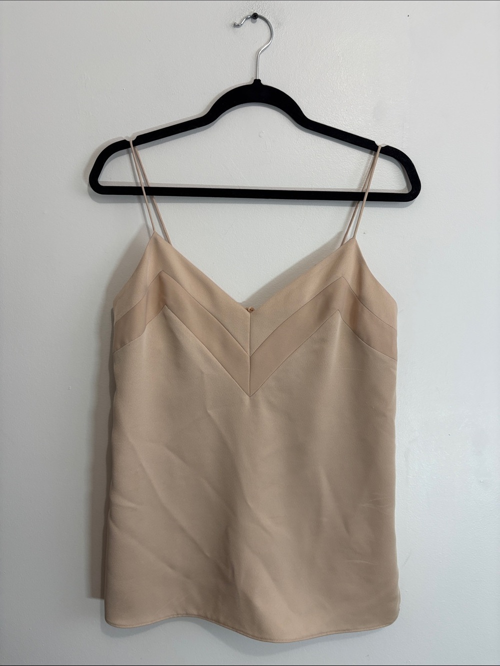 ❤️BNWT REISS Women’s Bethan V- neck Camisole in Champagne size US 4 - Picture 3 of 6